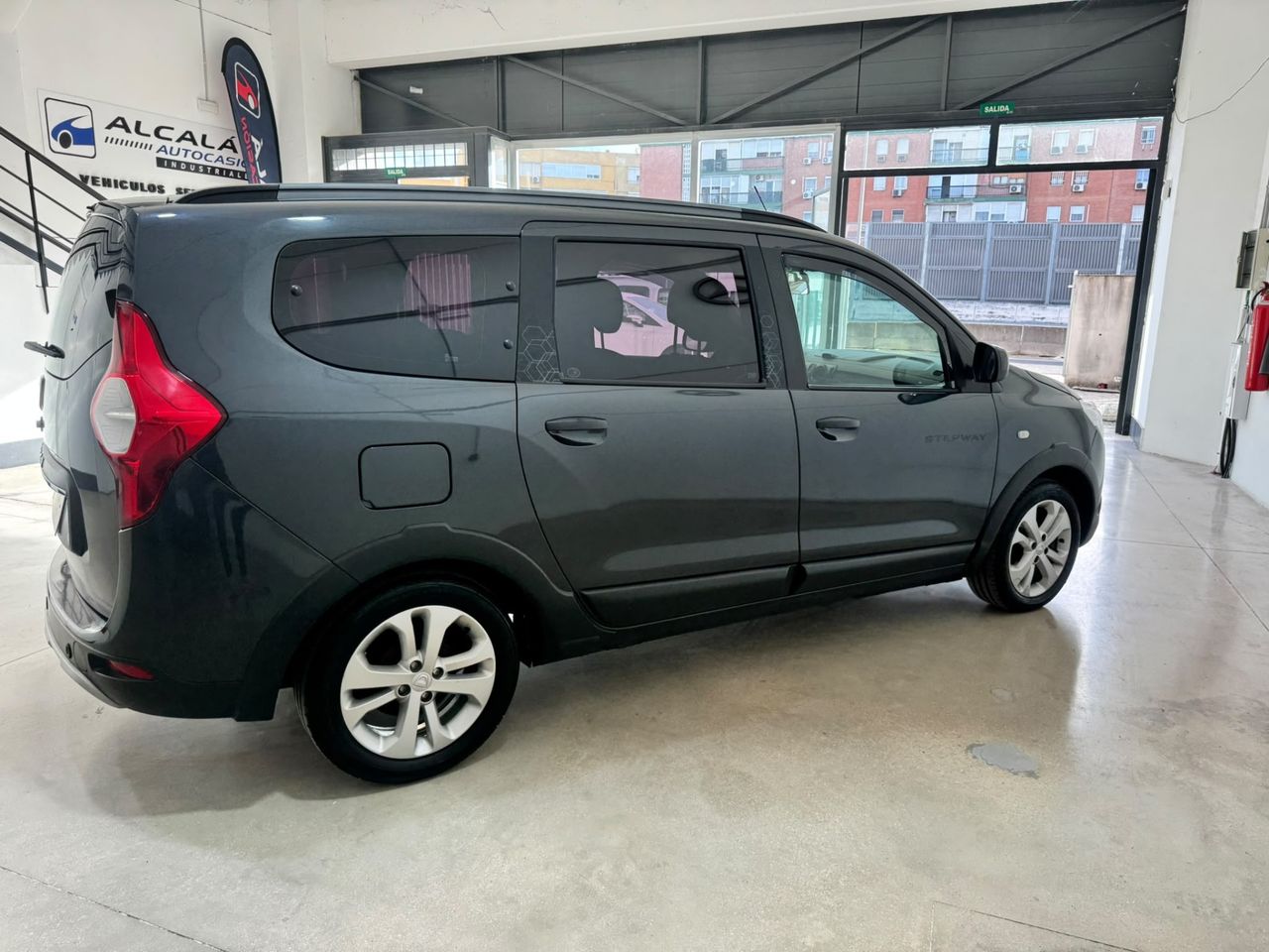 Dacia Lodgy SL Aniversario Blue dCi 85 kW - Foto 5