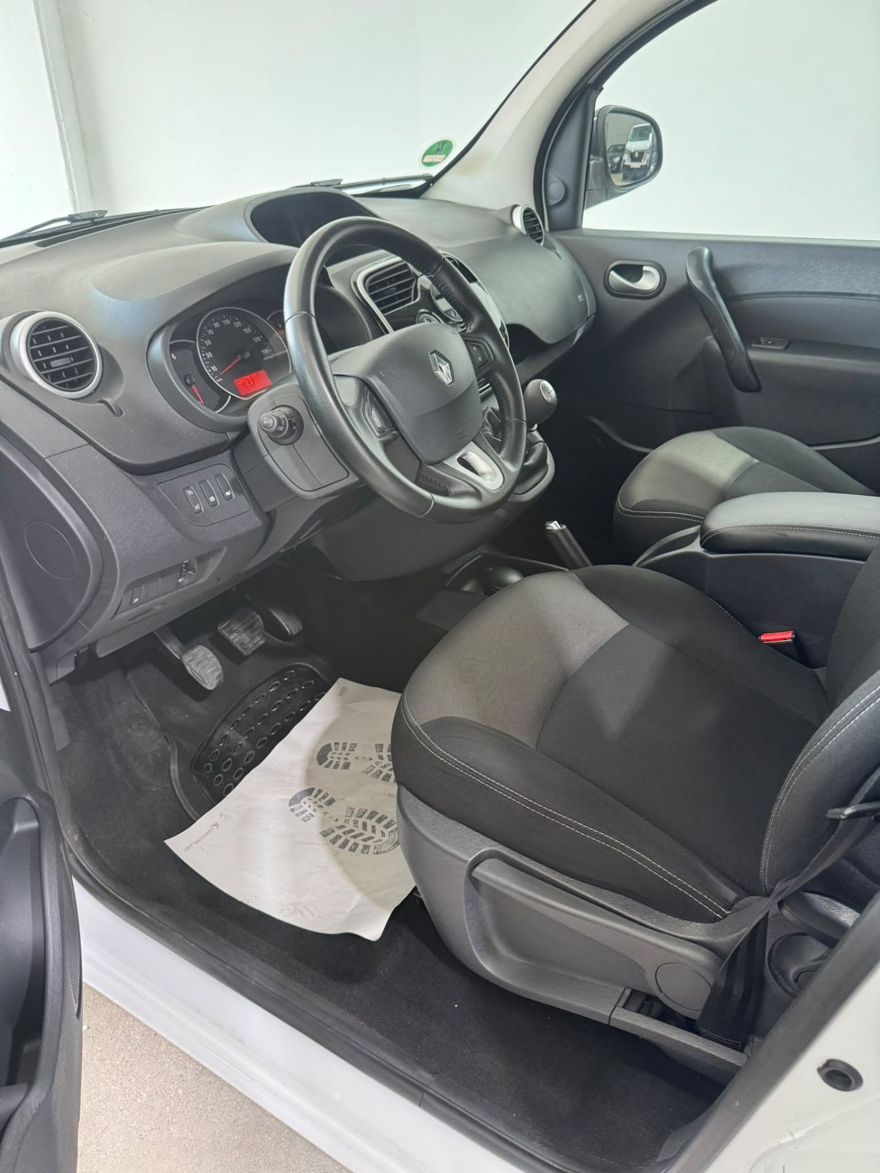 Renault Kangoo Combi 1.5 DCI LIMITED 95CV - Foto 11
