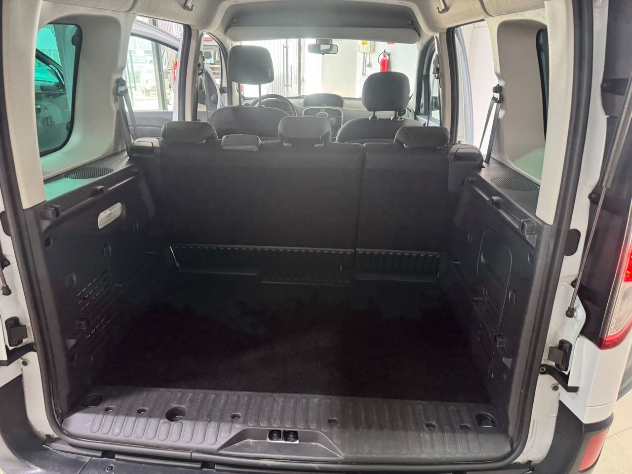 Renault Kangoo Combi 1.5 DCI LIMITED 95CV - Foto 13