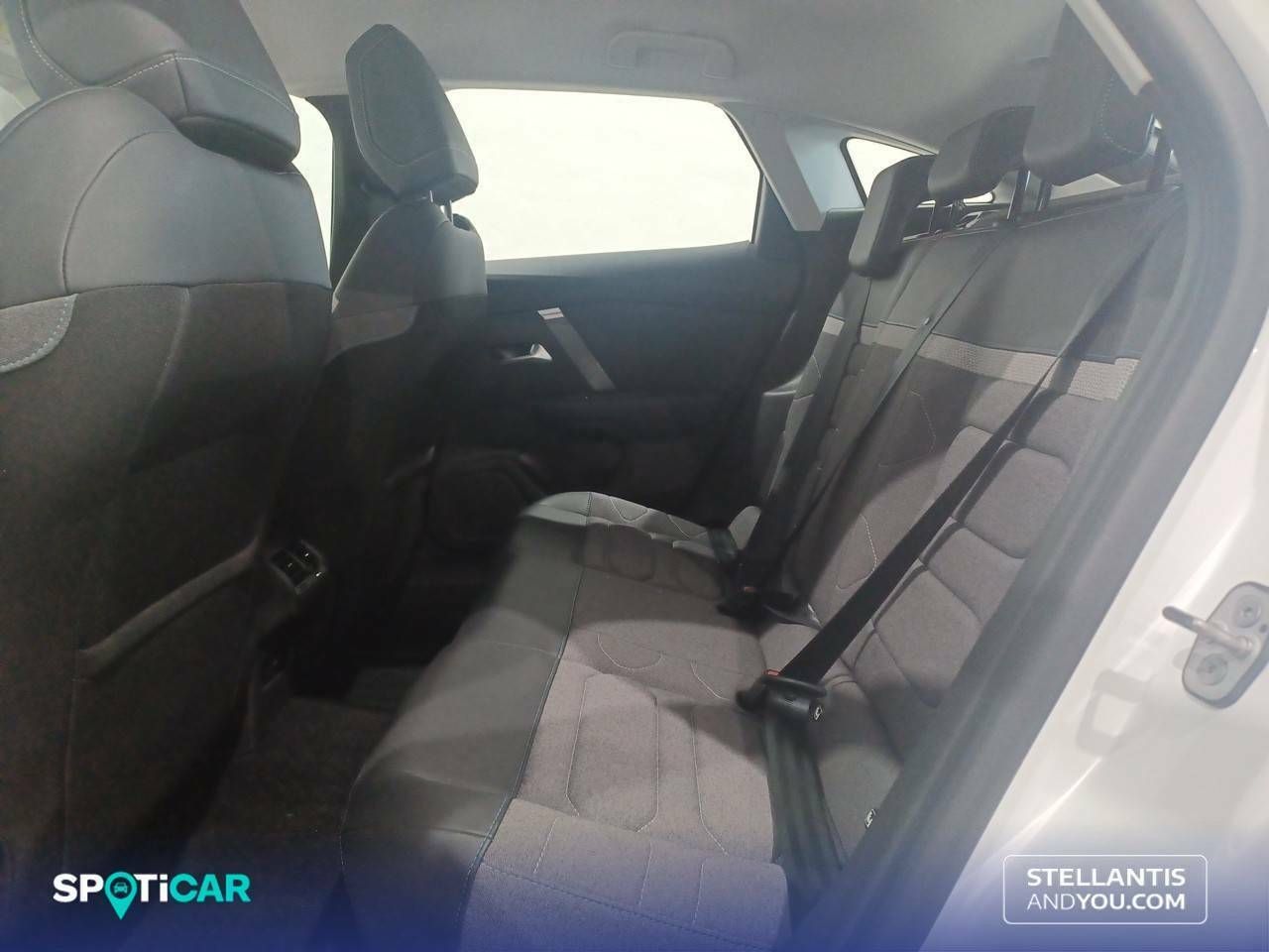 Citroën C4  BlueHDi 130 S&S EAT8 Feel Pack - Foto 11