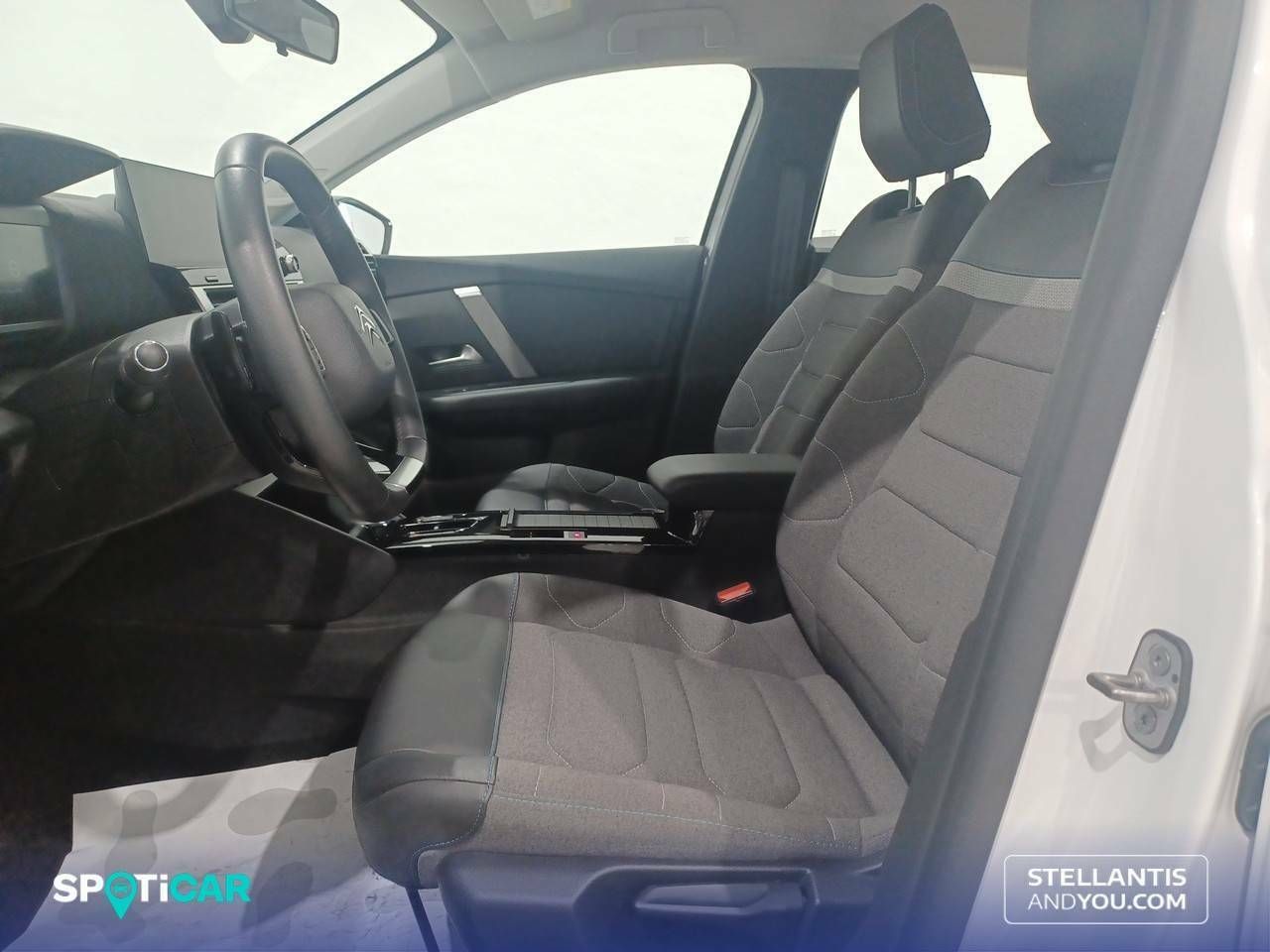 Citroën C4  BlueHDi 130 S&S EAT8 Feel Pack - Foto 10