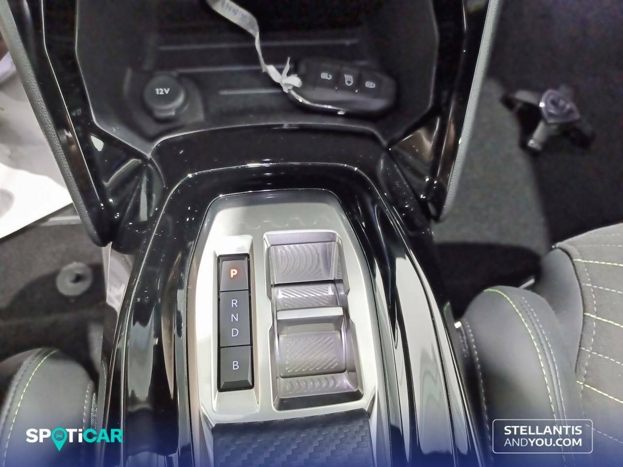 Peugeot 208   Eléctrico 156 (115 Kw) GT - Foto 19