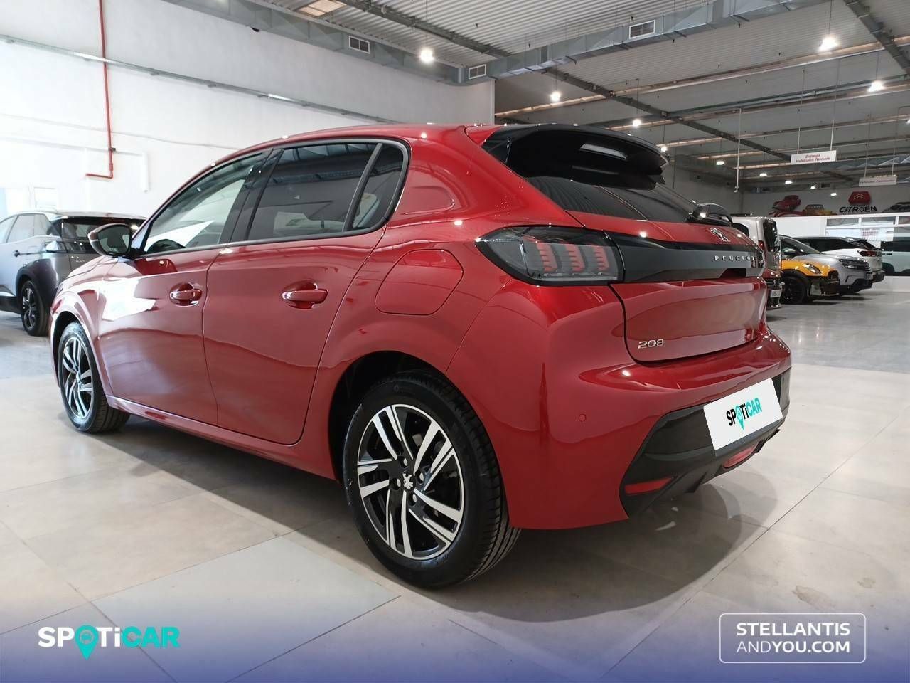 Peugeot 208   Puretech 100 Allure - Foto 8