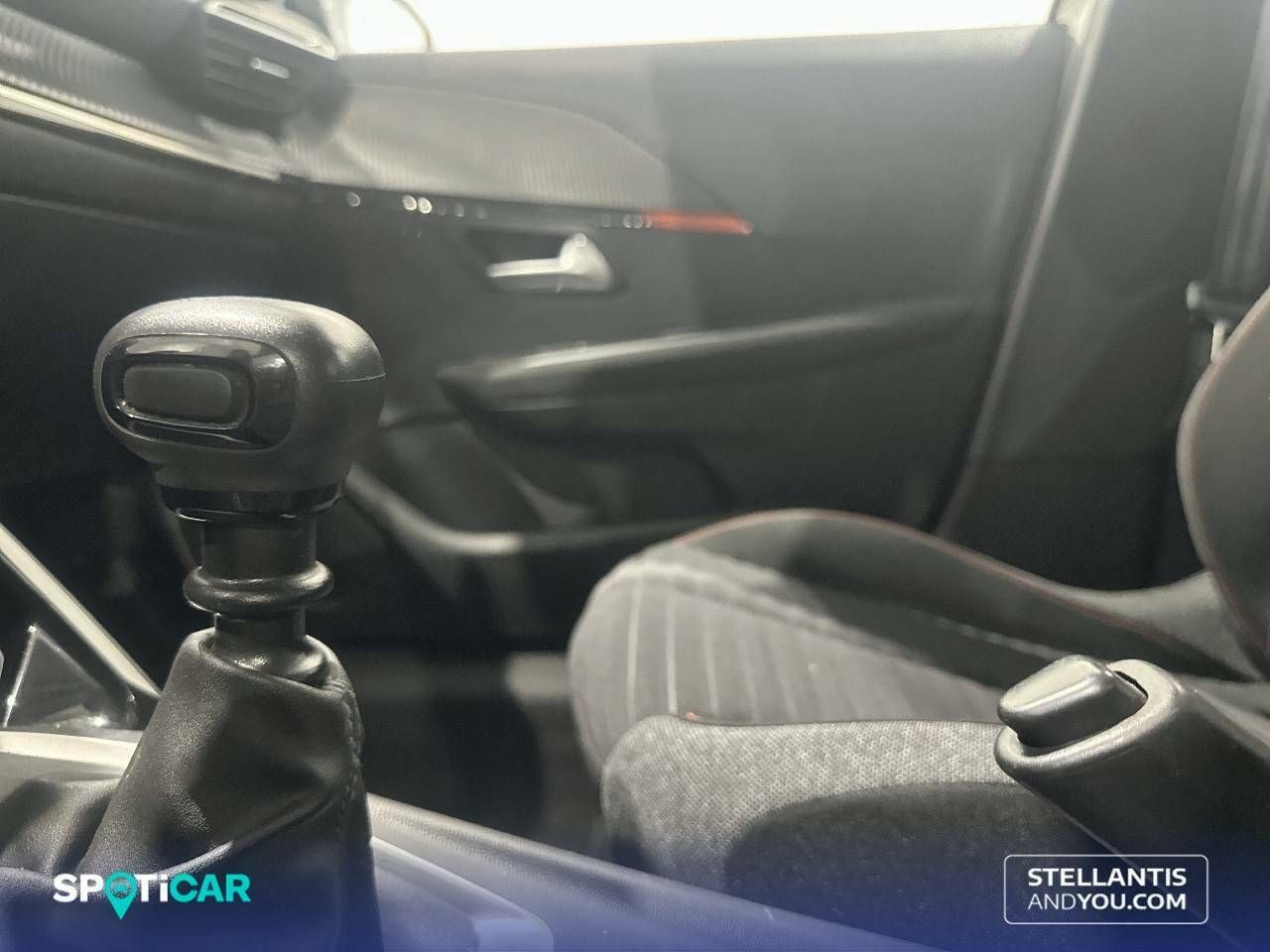 Peugeot 208  BlueHDi 73kW (100CV) Active - Foto 20