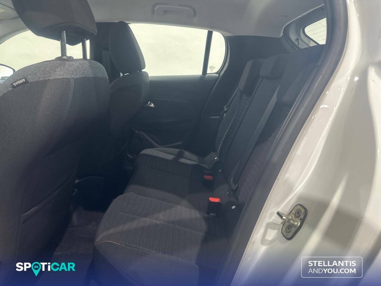 Peugeot 208  BlueHDi 73kW (100CV) Active - Foto 11