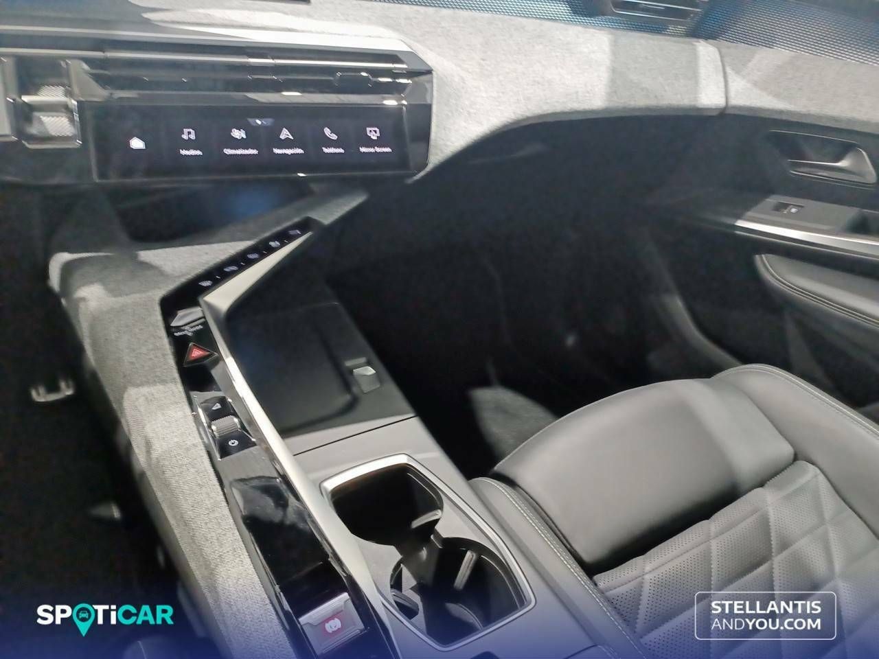 Peugeot 3008   Eléctrico 157kW GT - Foto 19