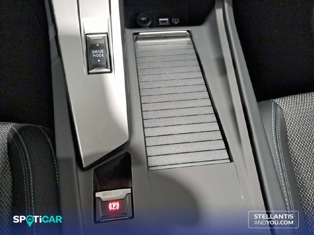 Peugeot 308  5P  PureTech 130 S&S EAT8 Allure Pack - Foto 15