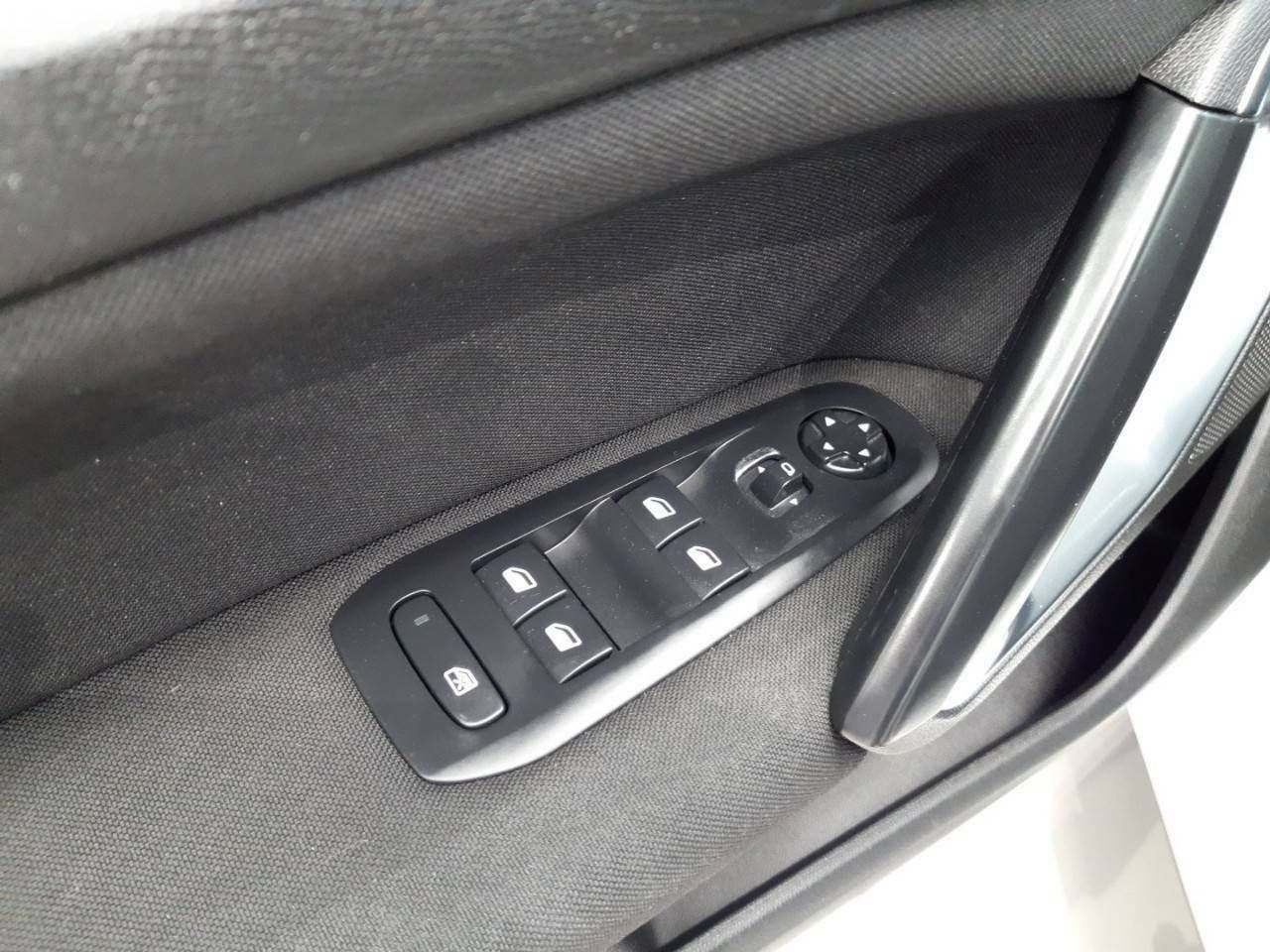 Peugeot 308  SW  BlueHDi 130 S&S Active - Foto 13