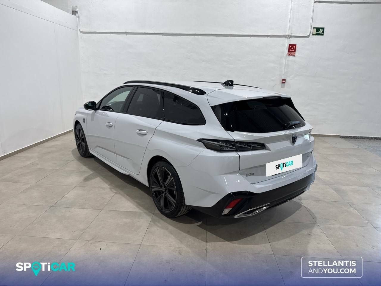 Peugeot 308  SW  Hybrid 136 e-DCS6 GT - Foto 8