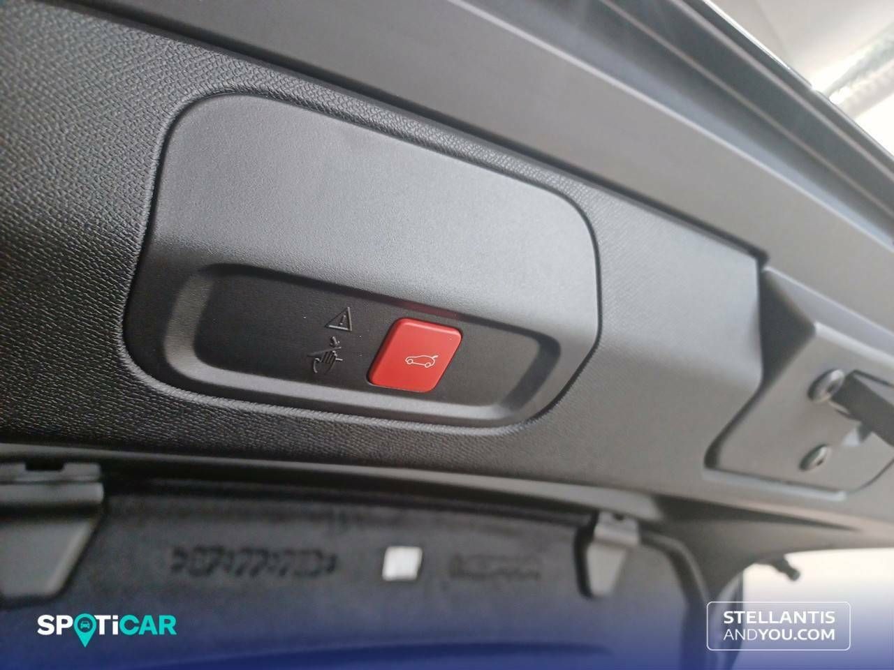 Peugeot 408  408  HYBRID eDCS6 GT - Foto 13