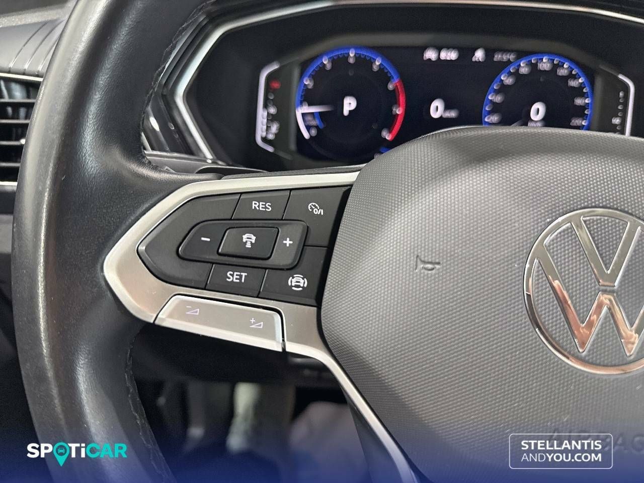 Volkswagen T-Cross   1.0 TSI 81kW (110CV) DSG Sport - Foto 16