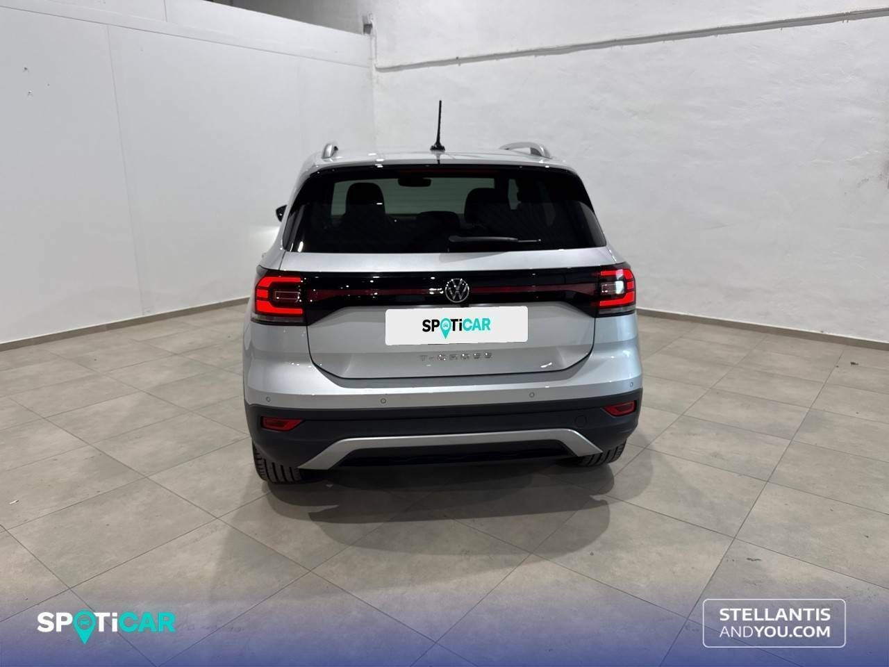 Volkswagen T-Cross   1.0 TSI 81kW (110CV) DSG Sport - Foto 6