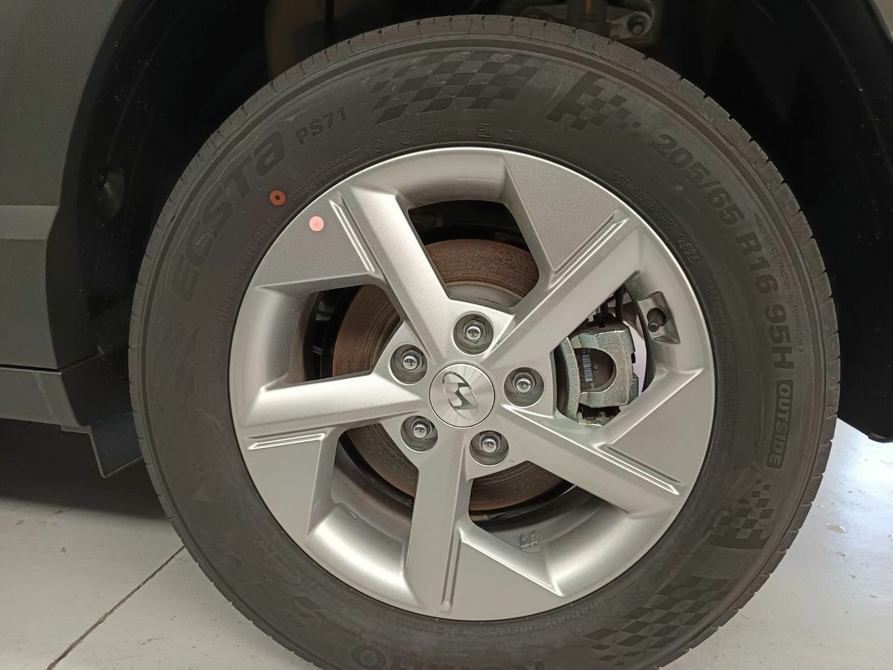 Hyundai Kona 1.6 GDI HEV Maxx DCT  - Foto 22