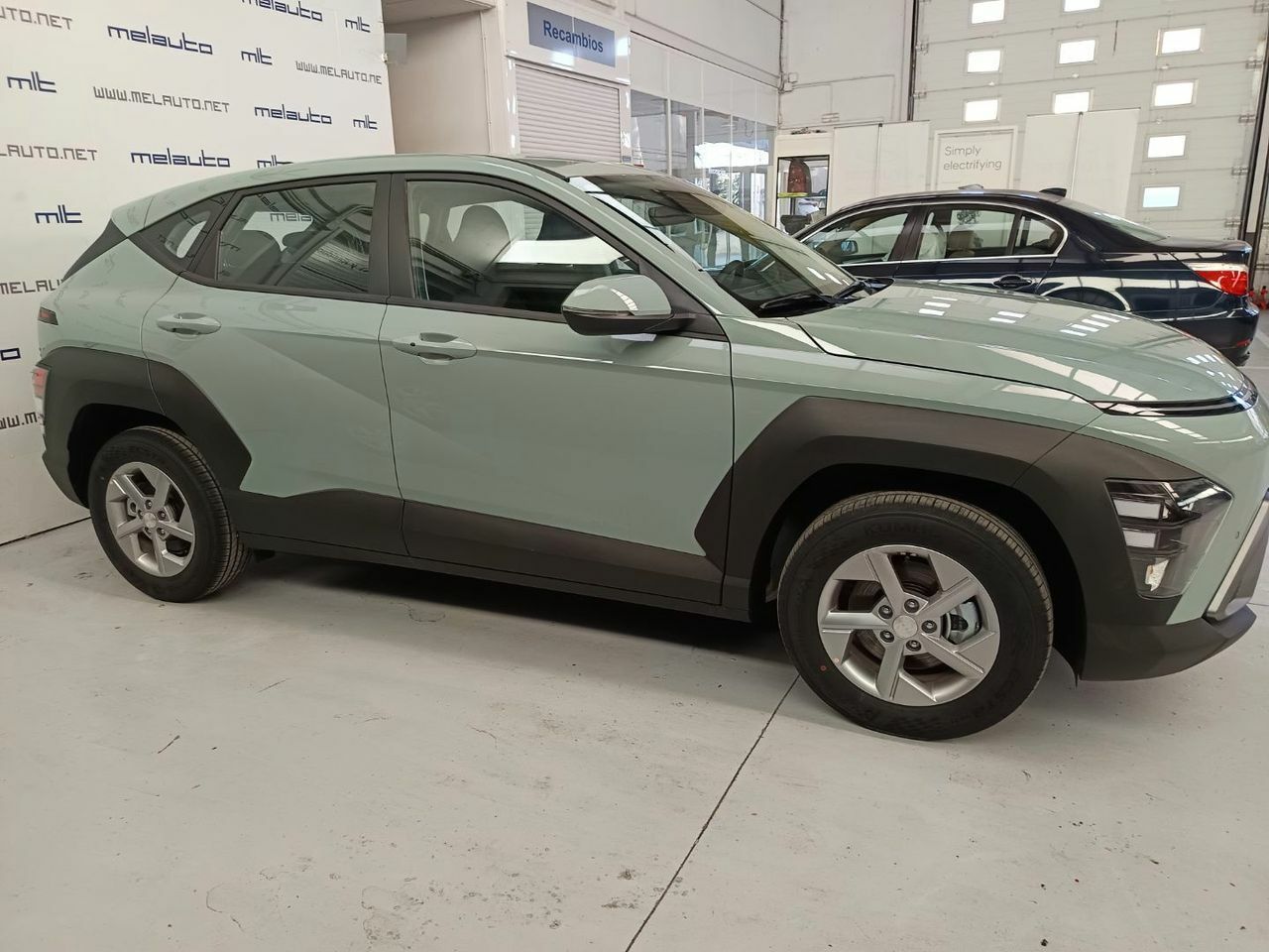 Hyundai Kona 1.6 GDI HEV Maxx DCT  - Foto 6