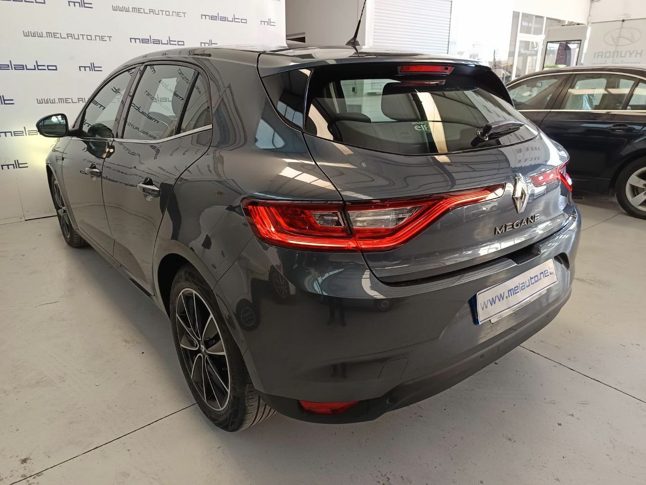 Renault Megane Zen Blue dCi 85 kW 115CV EDC  - Foto 11