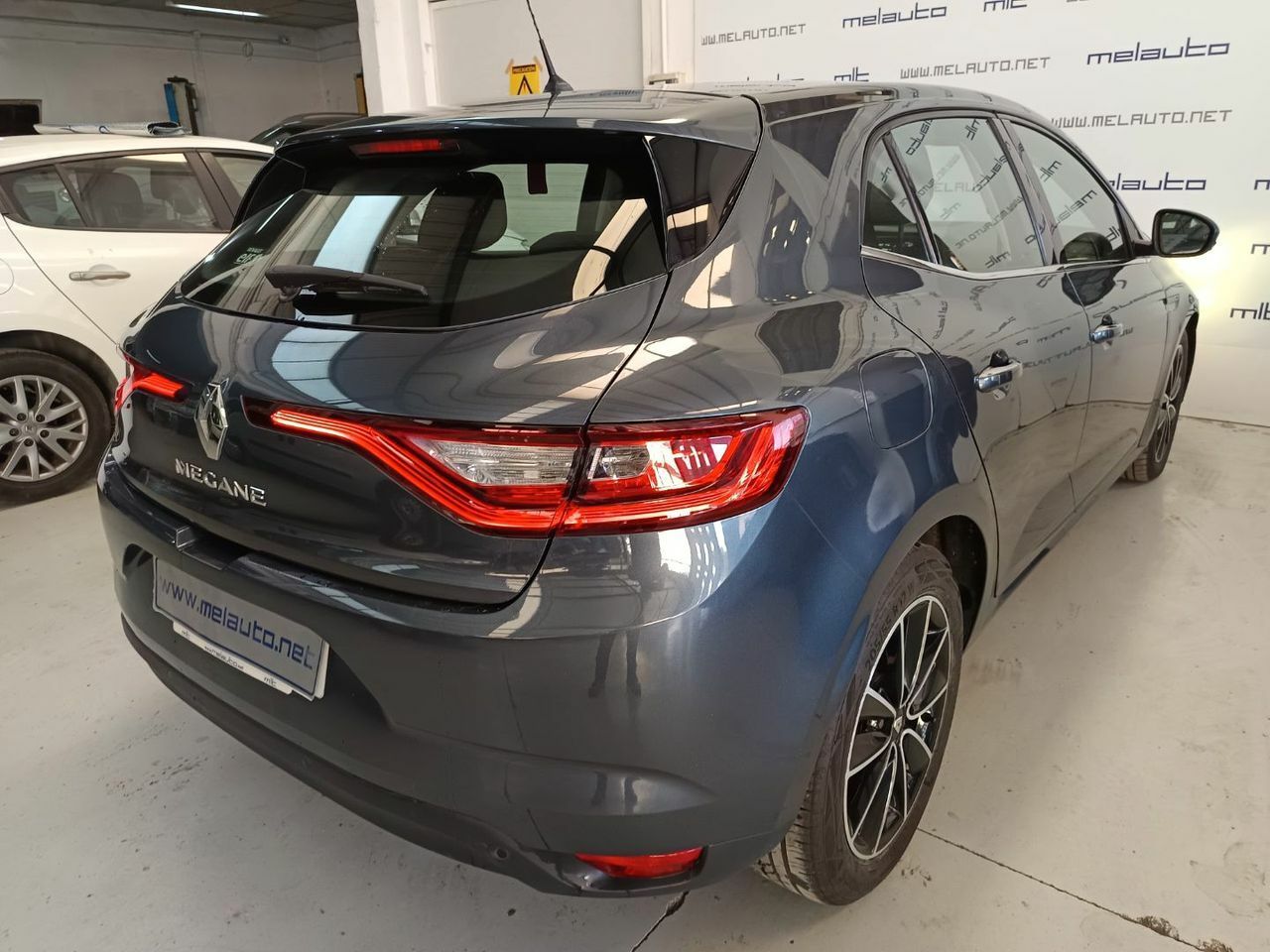 Renault Megane Zen Blue dCi 85 kW 115CV EDC  - Foto 9