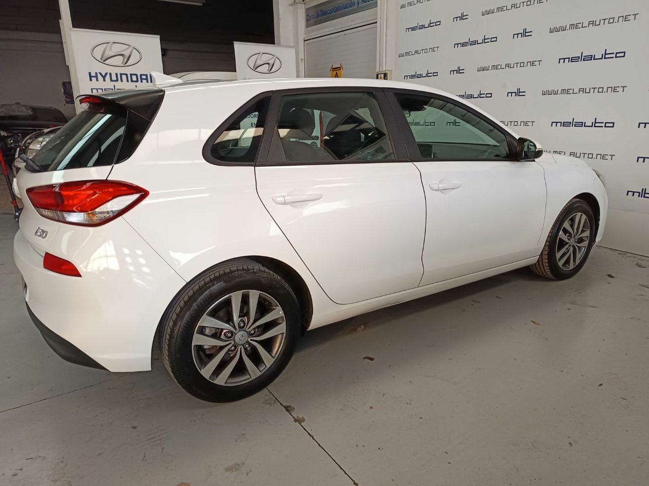 Hyundai i30 1.6 CRDI 85kW 116CV Klass  - Foto 9