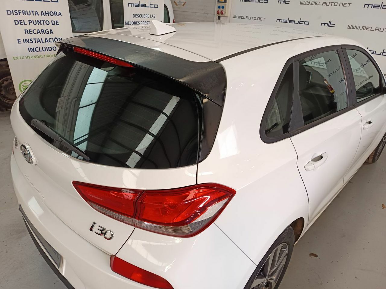 Hyundai i30 1.6 CRDI 85kW 116CV Klass  - Foto 22