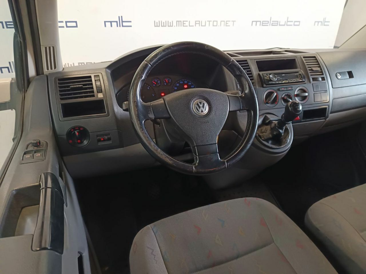 Volkswagen Transporter 1.9TDI 104CV LARGA 2.8T  - Foto 23