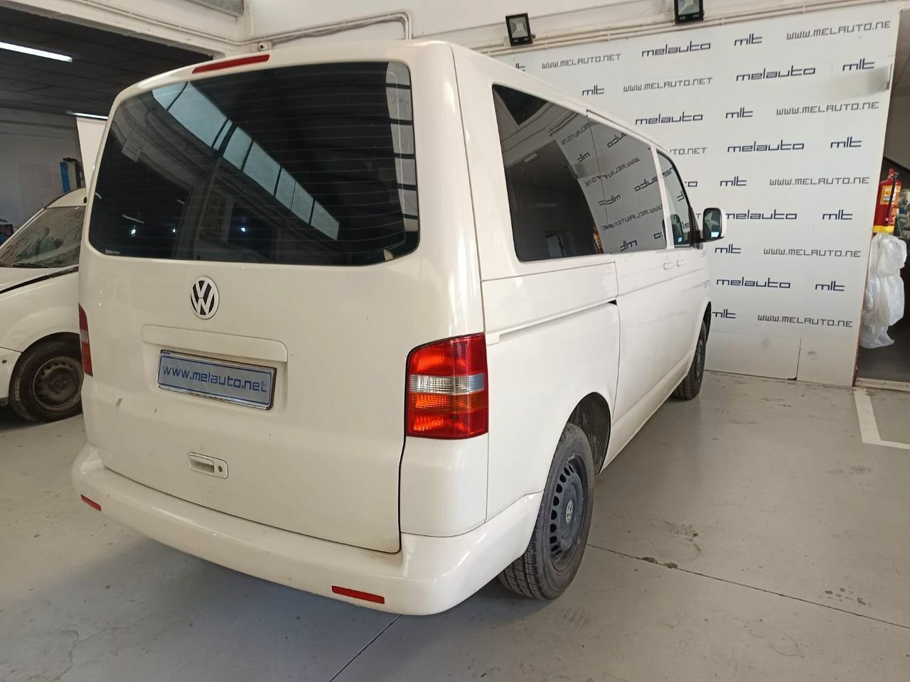 Volkswagen Transporter 1.9TDI 104CV LARGA 2.8T  - Foto 8