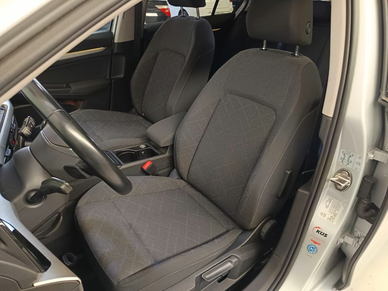 Volkswagen Golf Advance 2.0 TDI 110kW 150CV DSG  - Foto 13