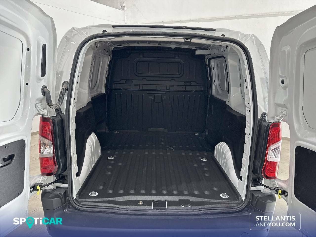 Toyota Proace City  Van 1.5D 75kW (100CV)  L1 GX Plus - Foto 7