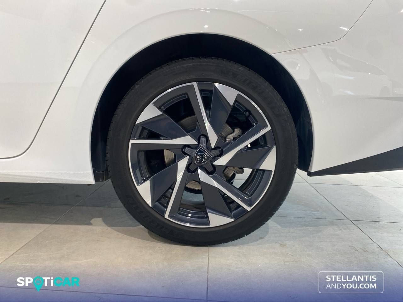 Peugeot 308  SW  BlueHDi 130 S&S EAT8 Allure Pack - Foto 12