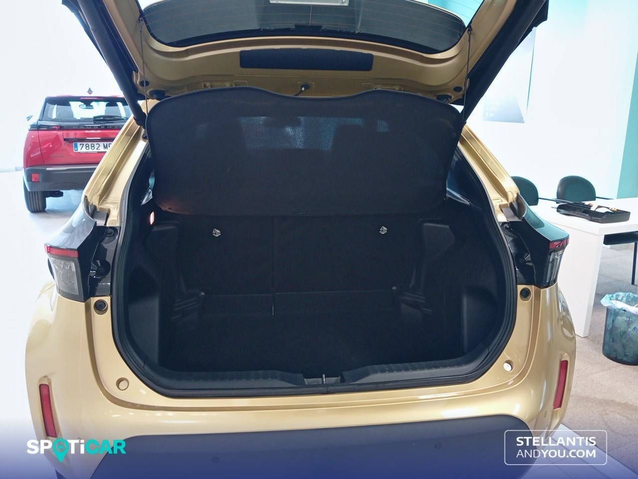 Toyota Yaris Cross  1.5 120H Active Tech - Foto 7