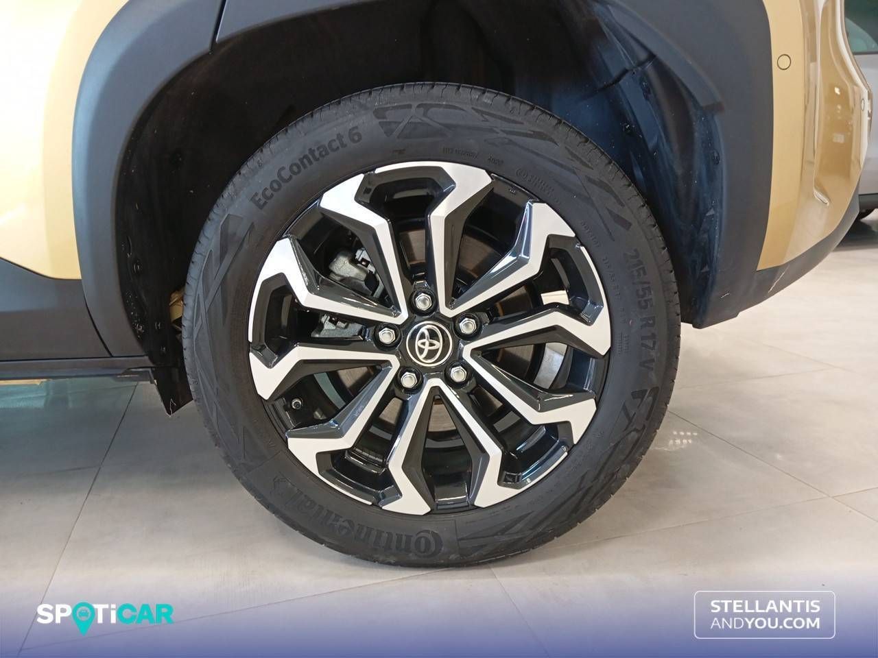 Toyota Yaris Cross  1.5 120H Active Tech - Foto 12