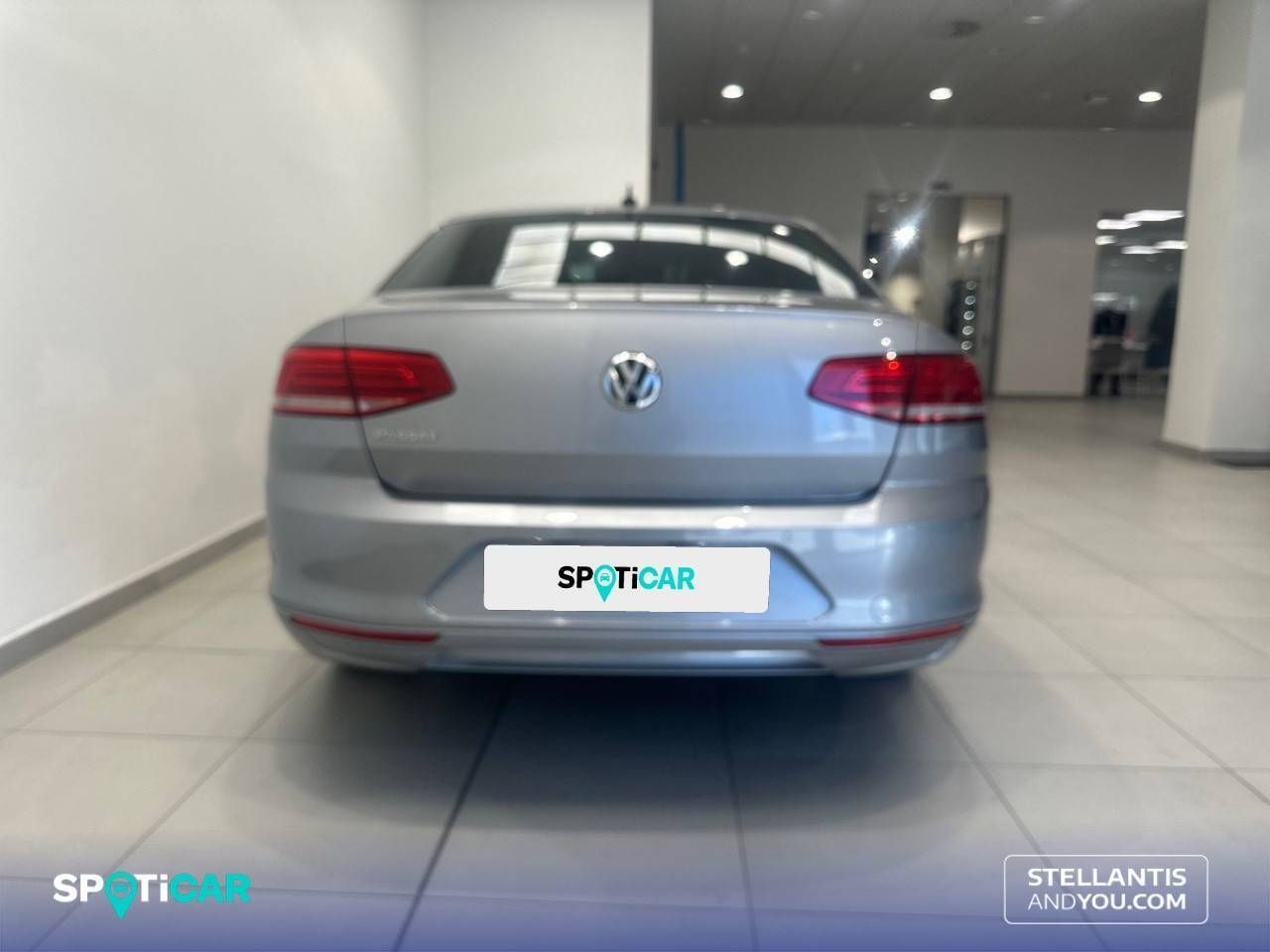 Volkswagen Passat   2.0 TDI 110kW (150CV) DSG Advance - Foto 6