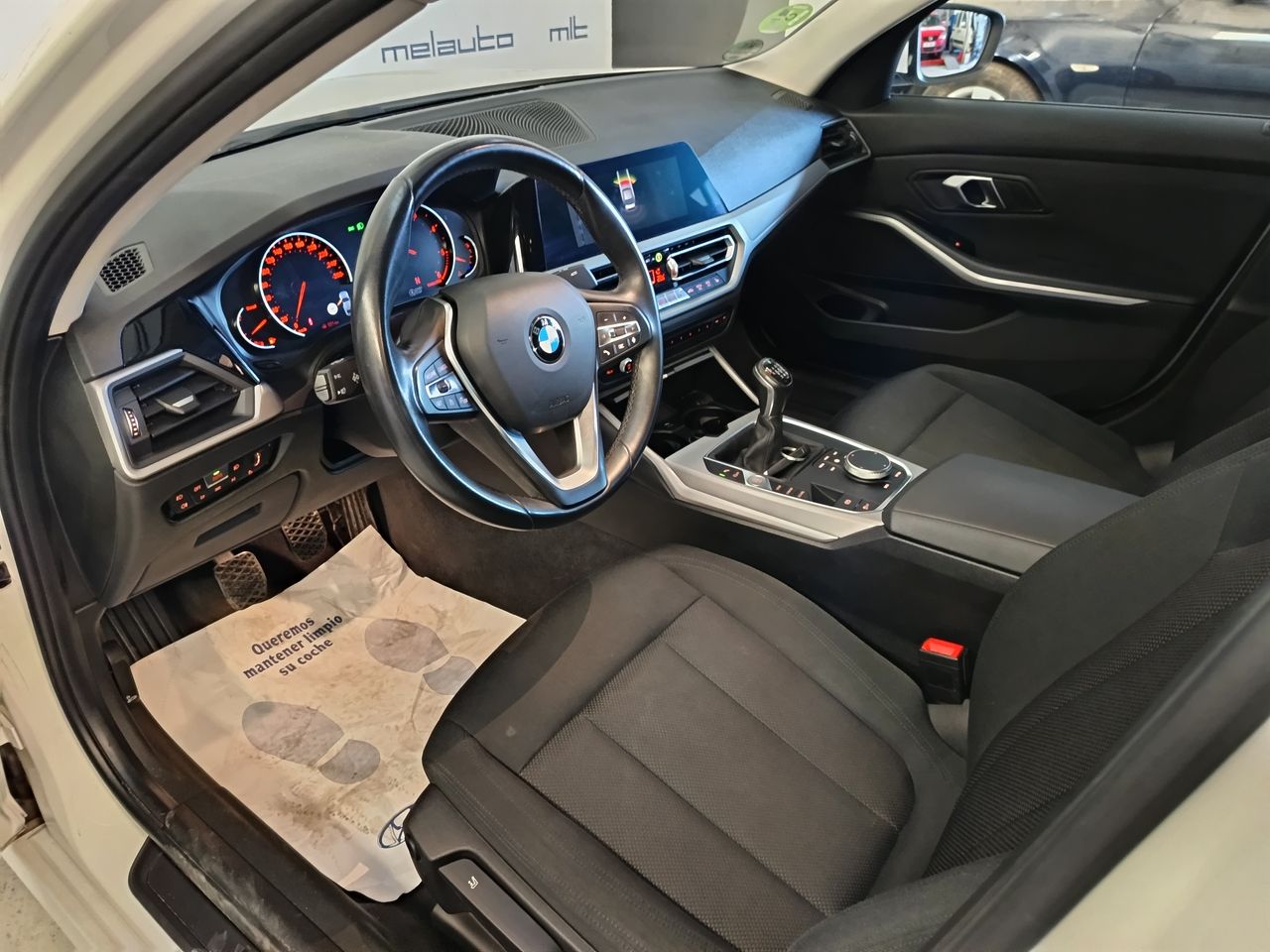 BMW Serie 3 318d Berlina - Foto 12
