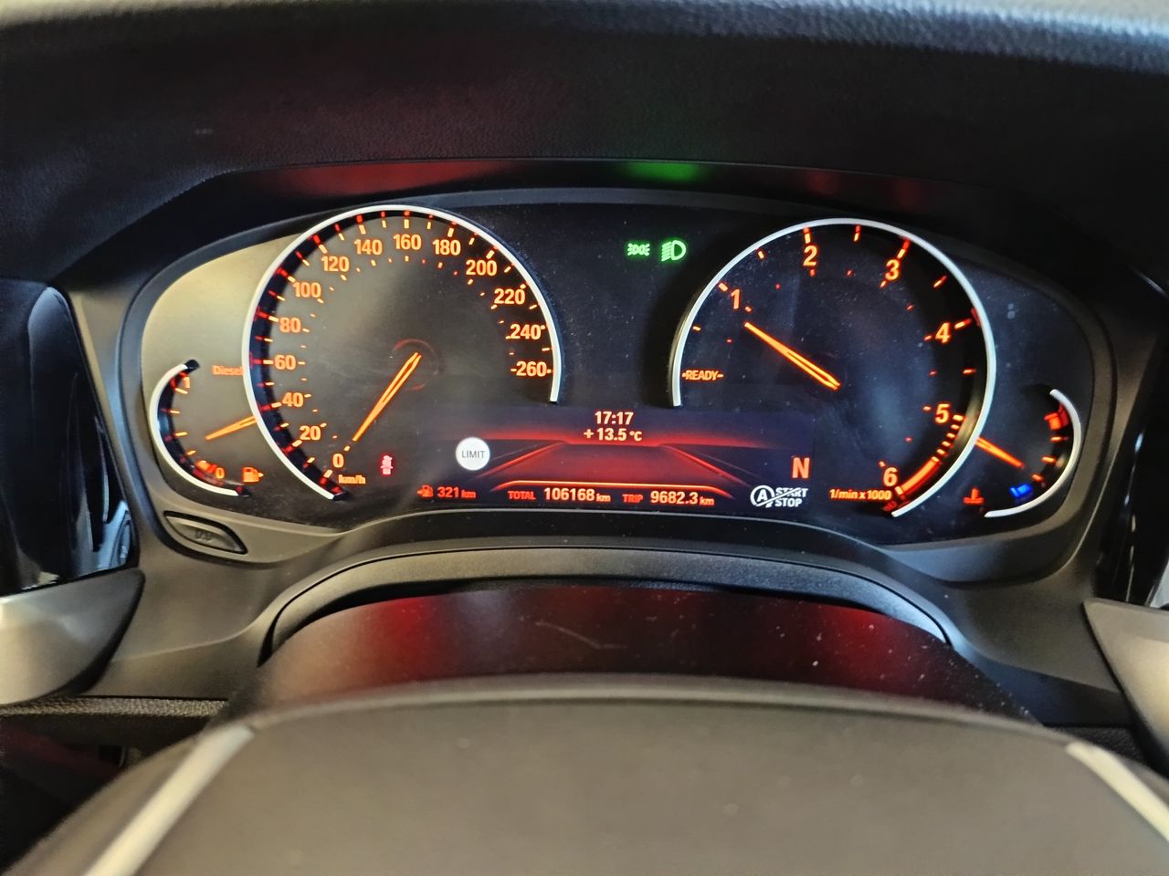 BMW Serie 3 318d Berlina - Foto 18