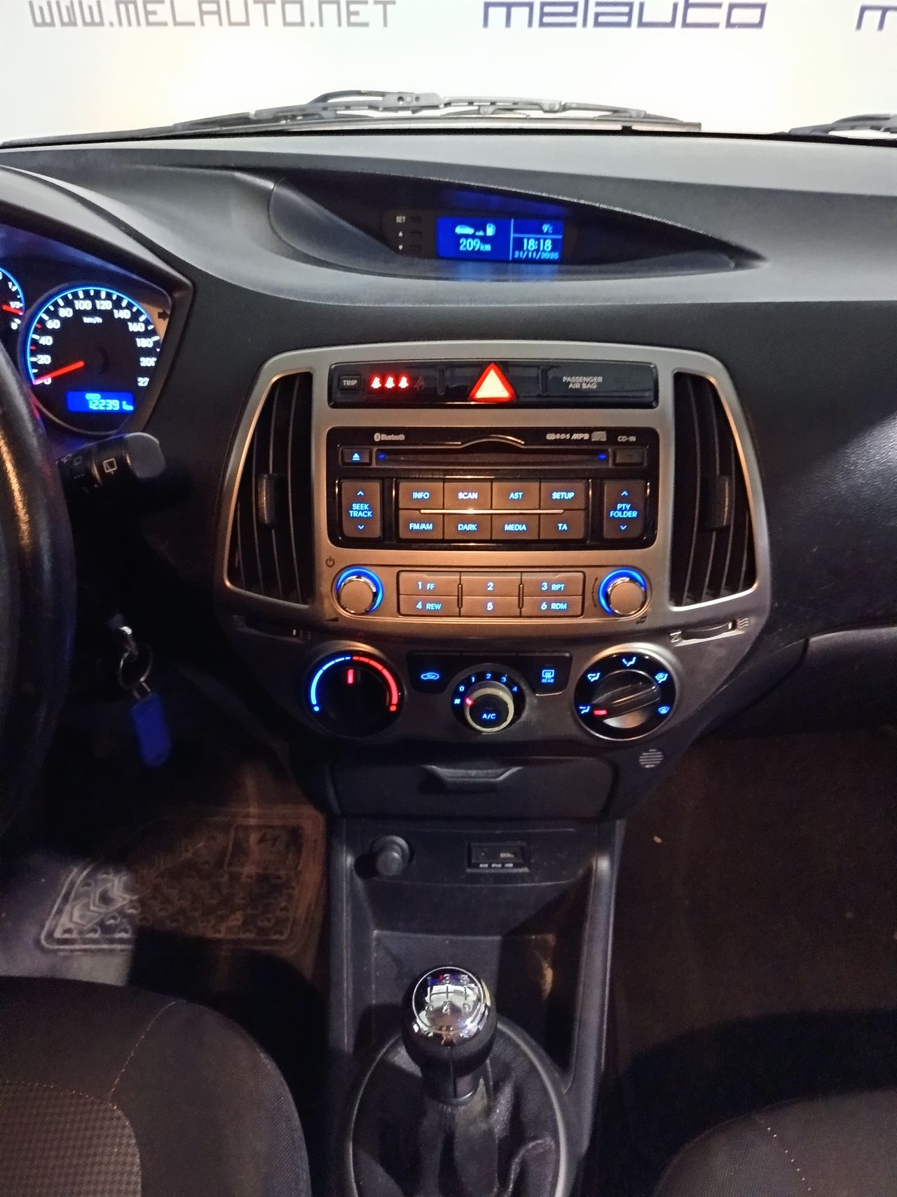 Hyundai i20 5p 1.2i City 85 CV - Foto 17