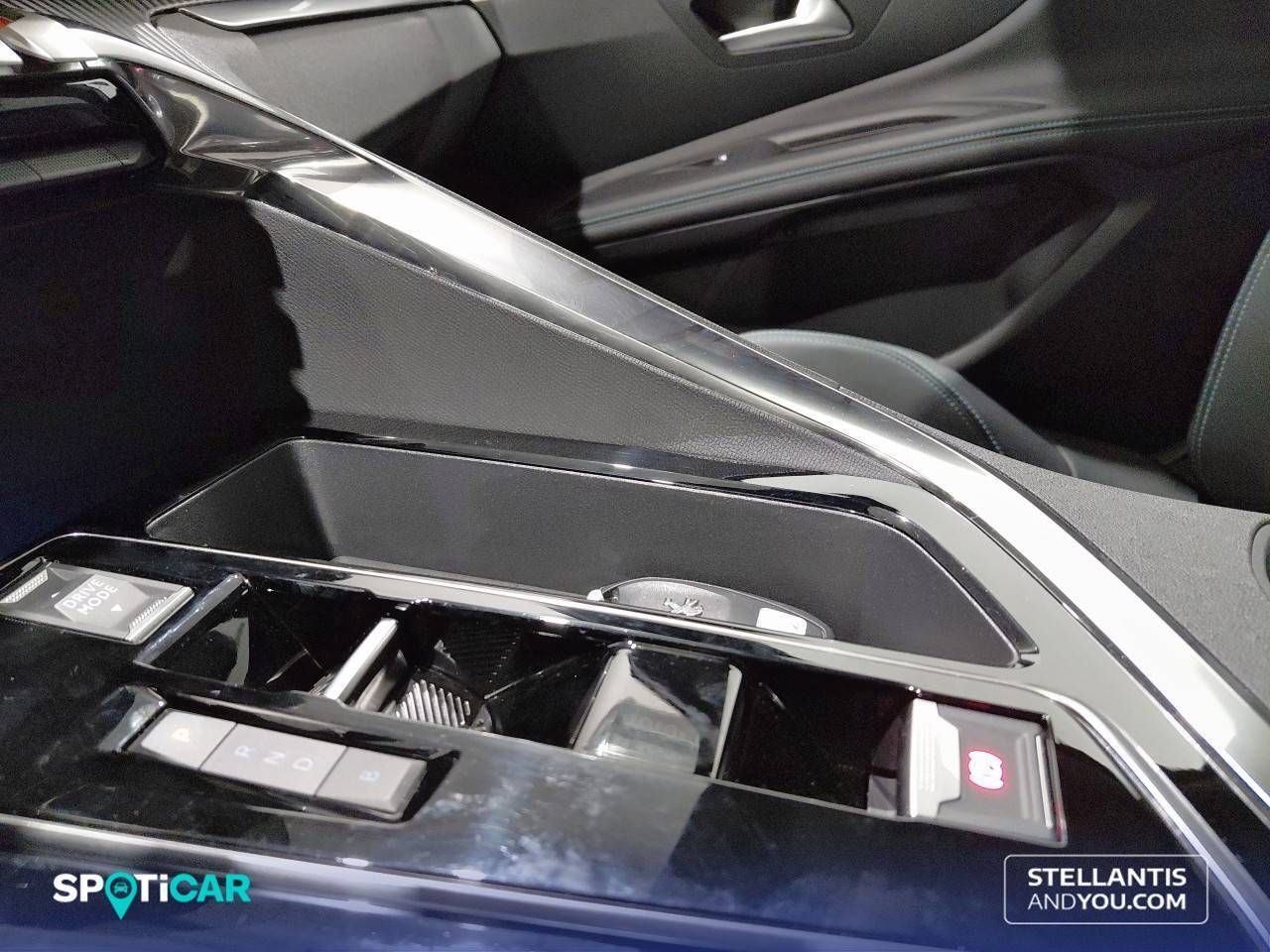 Peugeot 3008  1.6 143KW  e-DCS7 Allure - Foto 15