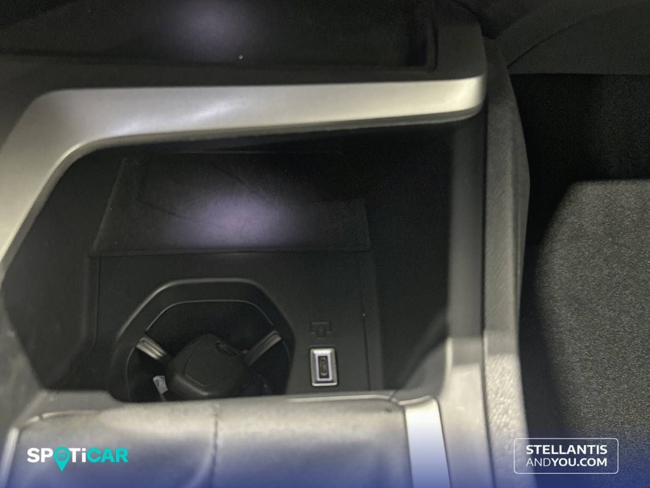 Peugeot 308  5P  BlueHDi 130 S&S MAN Active Pack - Foto 26