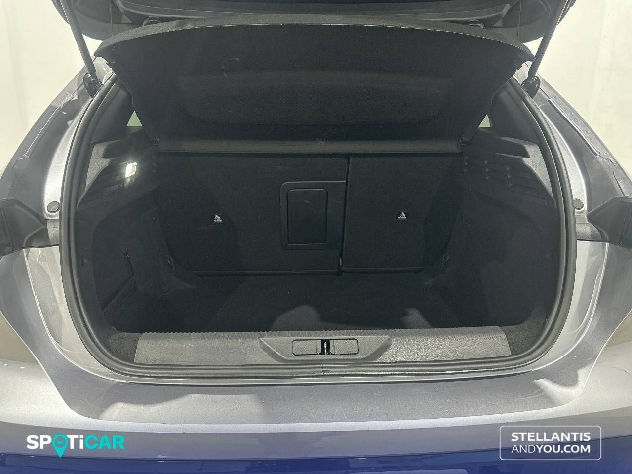 Peugeot 308  5P  BlueHDi 130 S&S EAT8 Allure - Foto 7