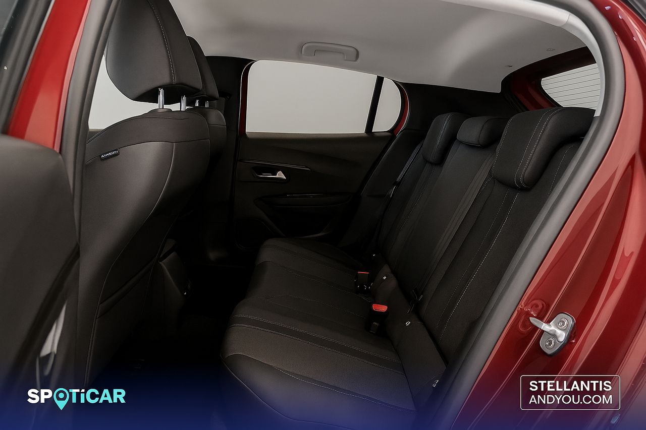 Peugeot 208   Puretech 100 Allure - Foto 23