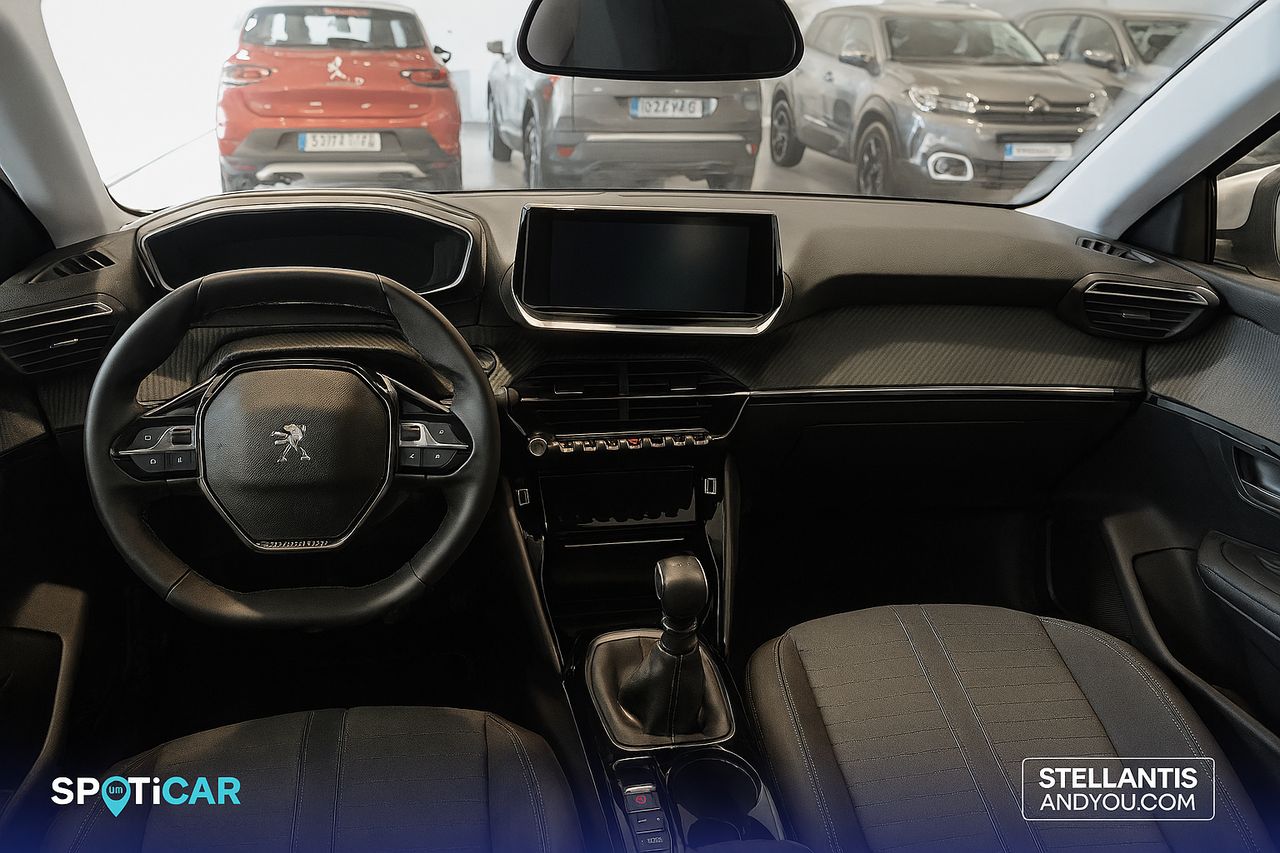 Peugeot 208   Puretech 100 Allure - Foto 24