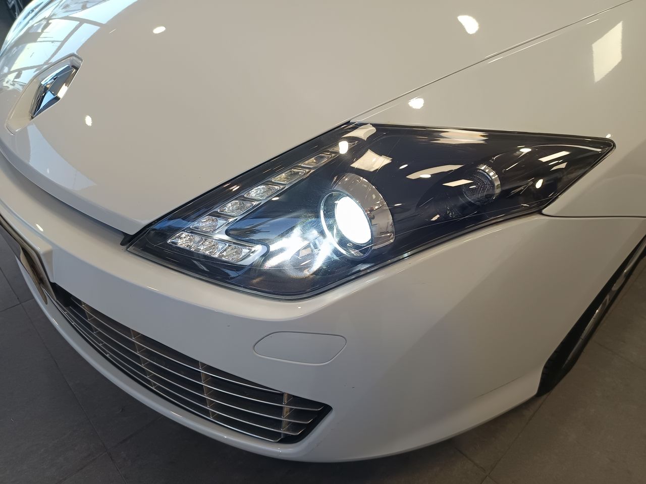 Renault Laguna Coupé Limited Energy dCi 150 eco2 - Foto 7