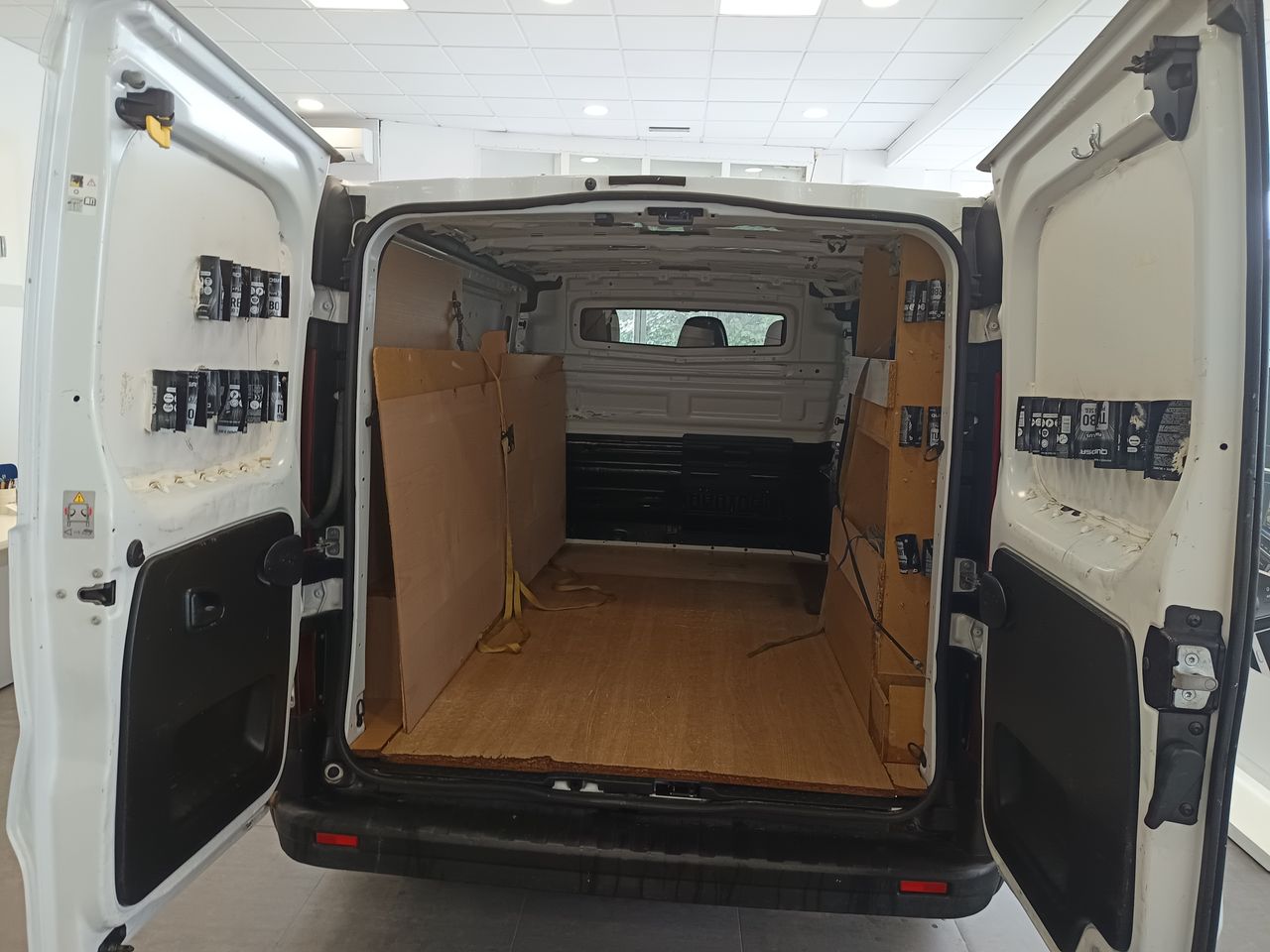 Renault Trafic Passenger Energy Blue dCi 88 kW (120 CV) - Foto 9