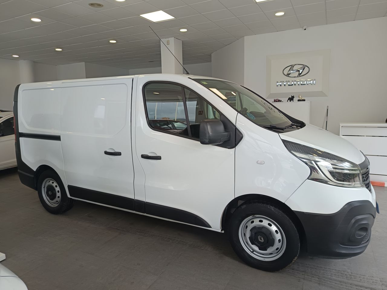 Renault Trafic Passenger Energy Blue dCi 88 kW (120 CV) - Foto 6