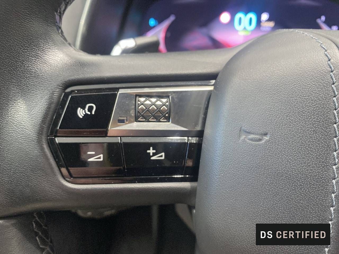 DS DS 7  E-TENSE 225 RIVOLI - Foto 23