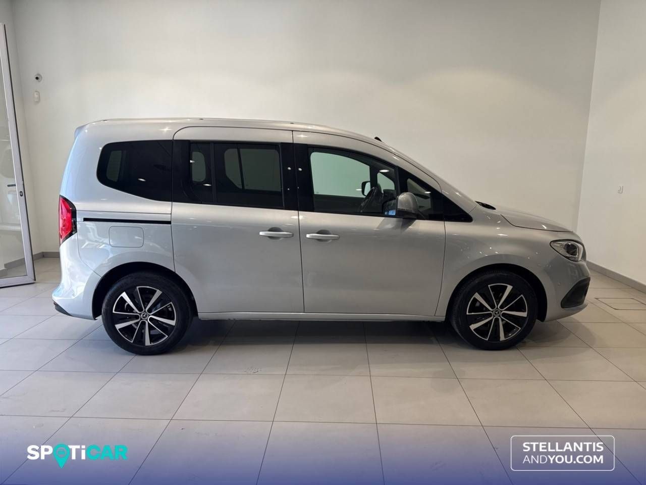 Mercedes Clase T  180 d - - Foto 5