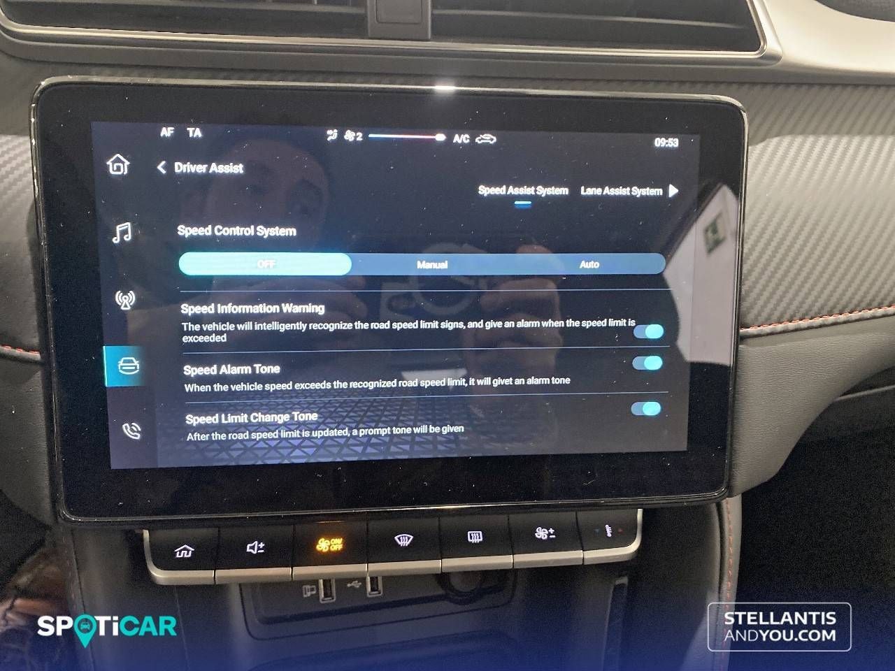 MG ZS  1.5 Comfort - Foto 19