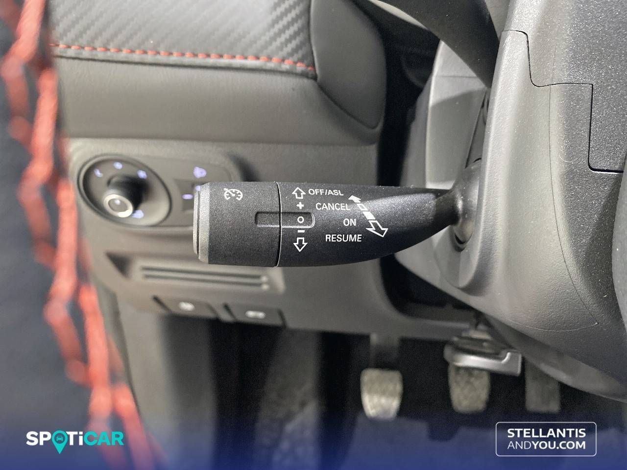 MG ZS  1.5 Comfort - Foto 24