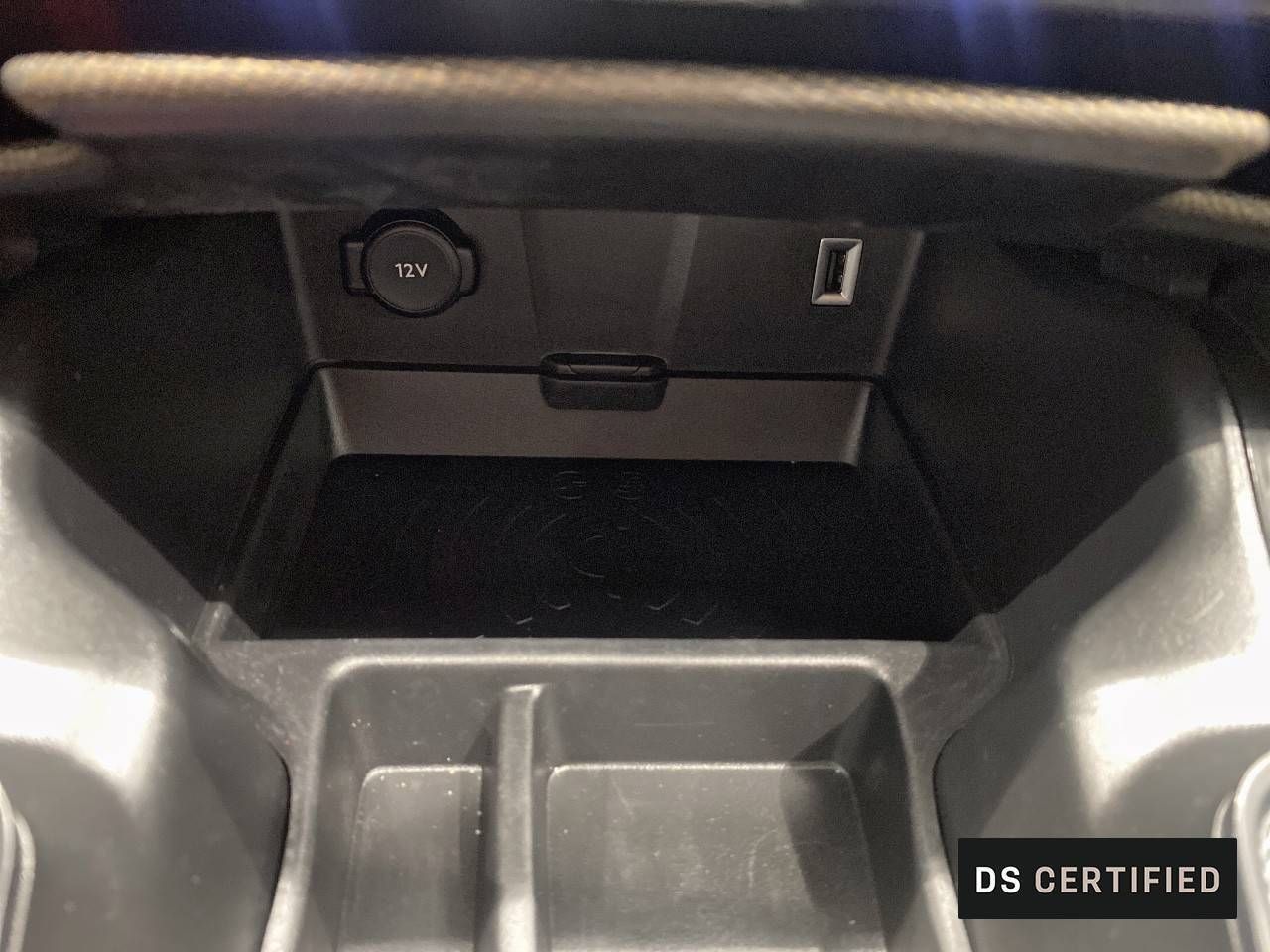 DS DS 7  BlueHDi DE 96kW (130CV) Auto. So Chic - Foto 20