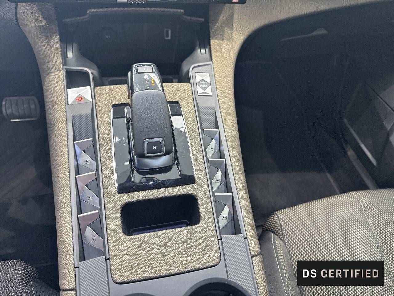 DS DS 7  PureTech 132kW (180CV) Auto. So Chic - Foto 16