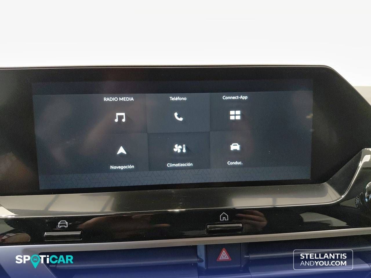 Citroën C4  Hybrid 145 ë-DCS6 Plus - Foto 23