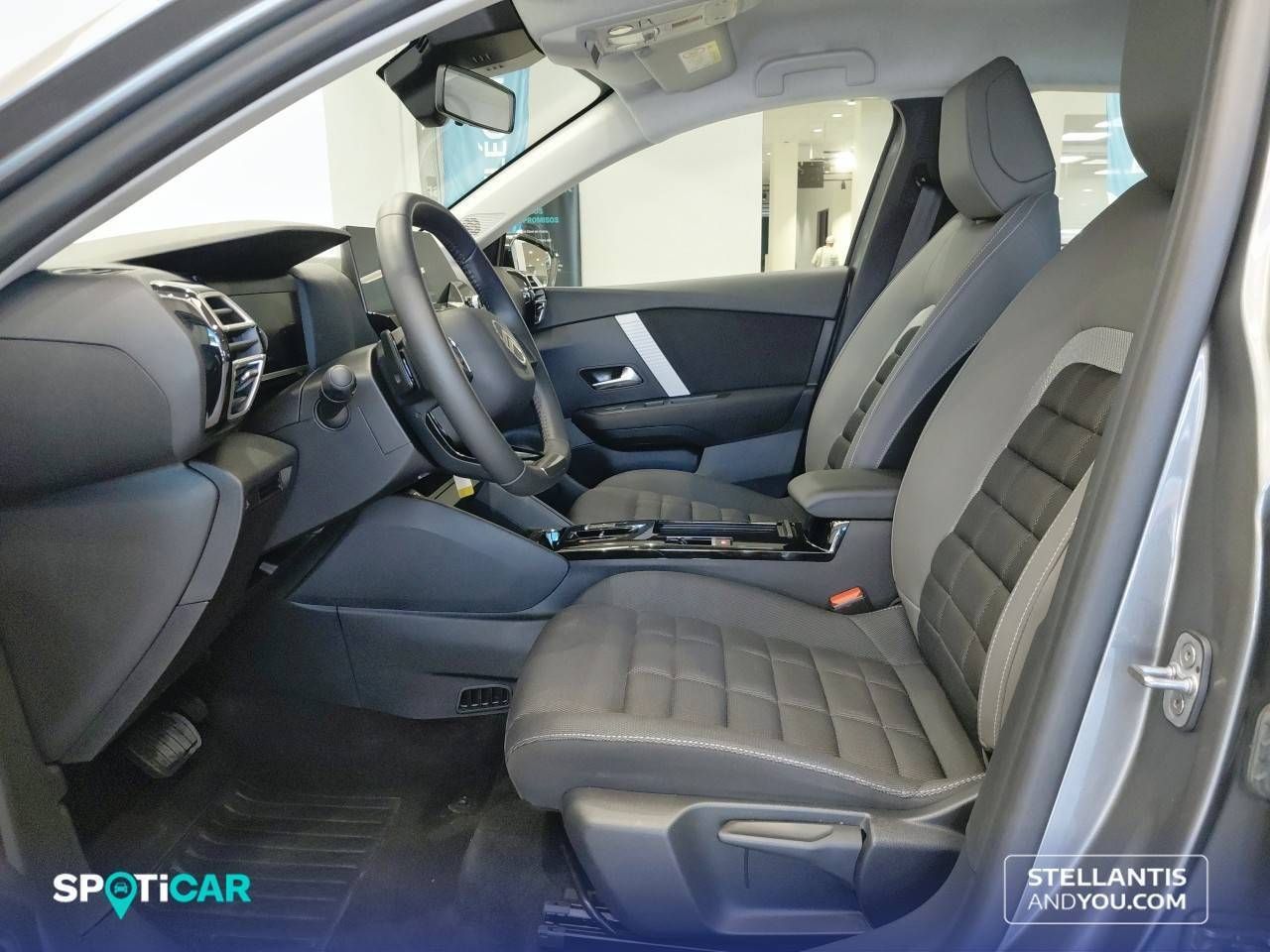 Citroën C4  Hybrid 145 ë-DCS6 Plus - Foto 10