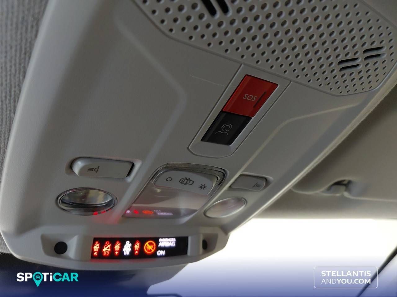 Citroën C4  Hybrid 145 ë-DCS6 Plus - Foto 14